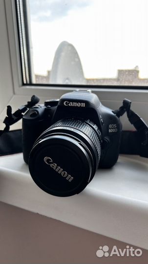 Зеркальный фотоаппарат canon 600d