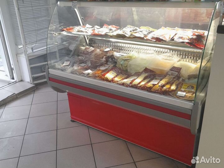 Холодильная витрина