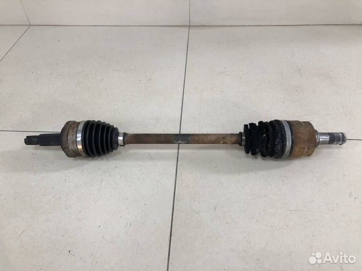 Б/У Полуось передняя левая 49500A7000 Hyundai-KIA