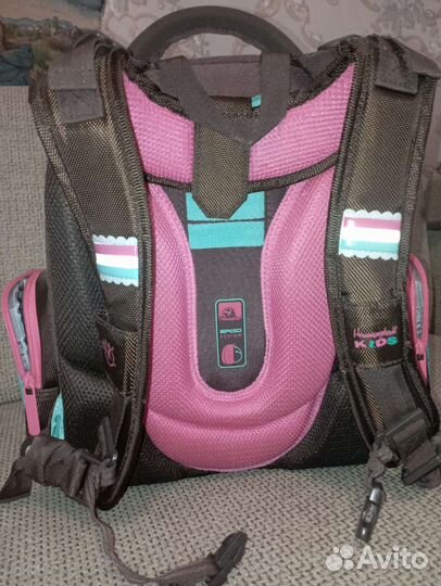 Школьный рюкзак hummingbird