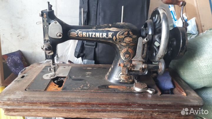 Швейная машинка Gritzner