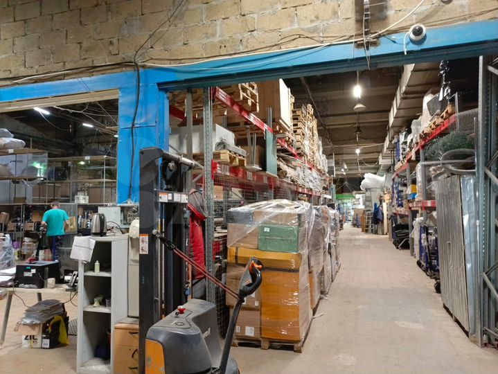 Склад, 800 м²