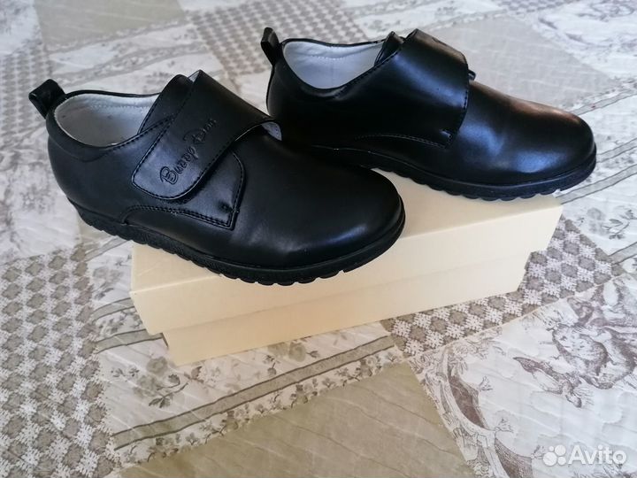 Ботинки в школу