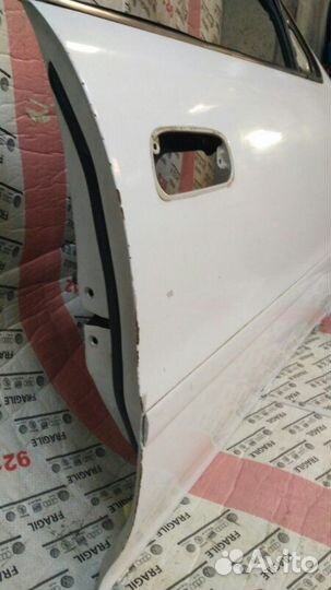 Дверь передняя правая Toyota Cresta GX93 1992-1996