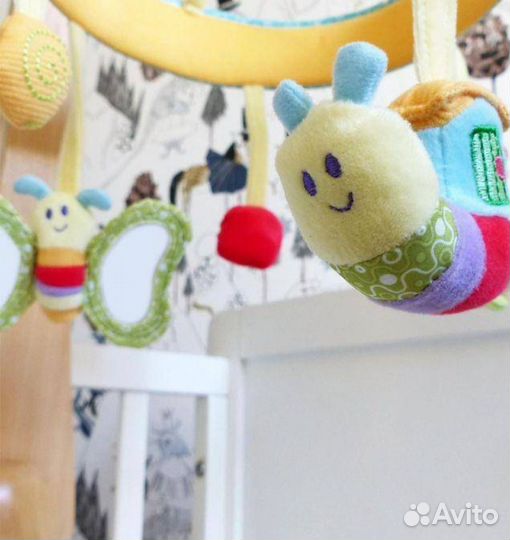 Мобиль на детскую кроватку