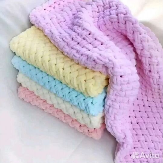 Плед детский вязаный ручная работа