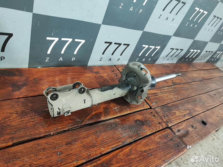 Амортизатор передний правый Kia Rio 4 X-Line Б/У О