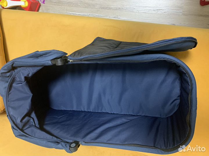 Люлька bumbleride indie, адаптеры, cybex Aton