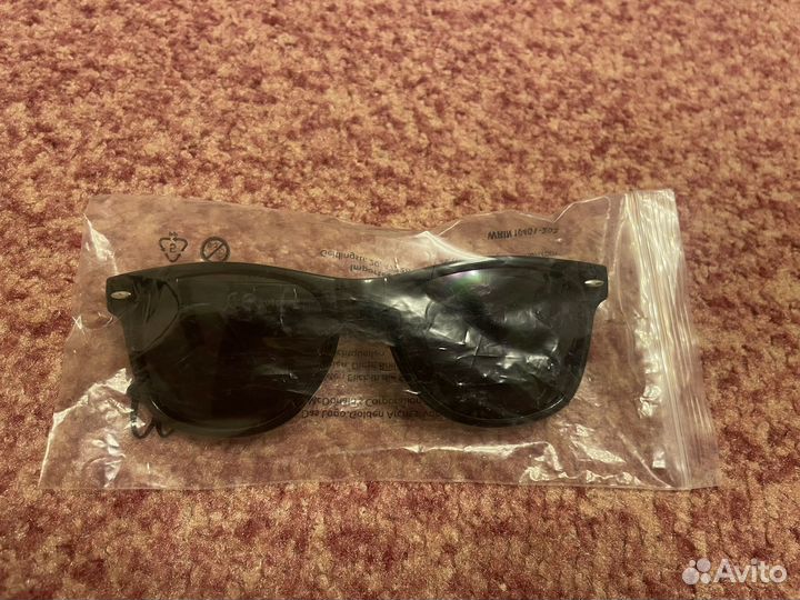 Солнцезащитные очки McDonald's