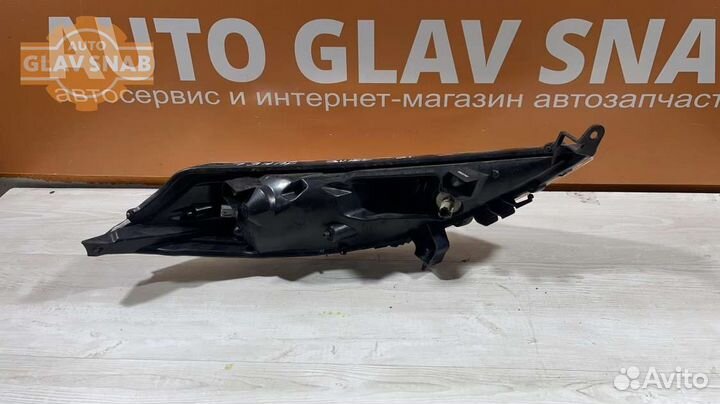 Фара габаритная (указатель повороота) левая Nissan