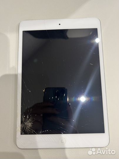 Планшет Apple iPad mini 16GB md543tu/A