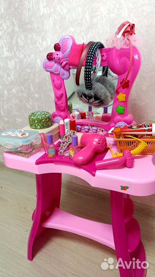 Туалетный столик с зеркалом детский