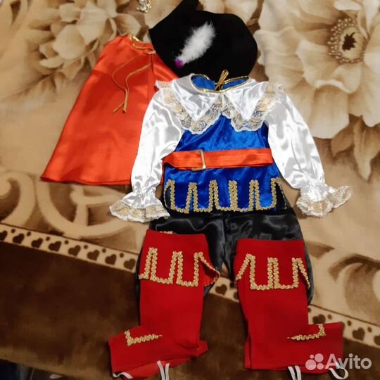 Костюм мушкетёра на 3-4 года