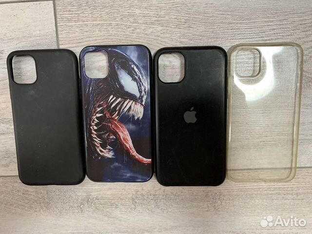 Чехлы iPhone 11