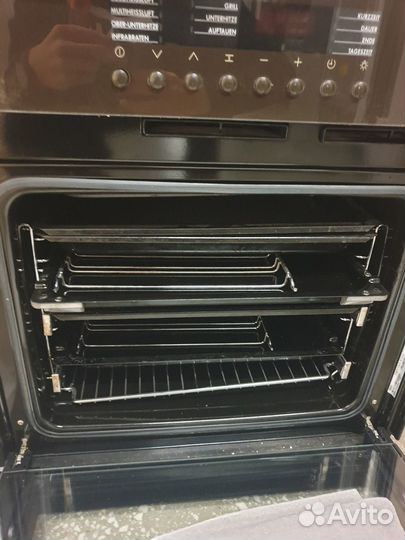 Духовой шкаф AEG Competence b8100-d