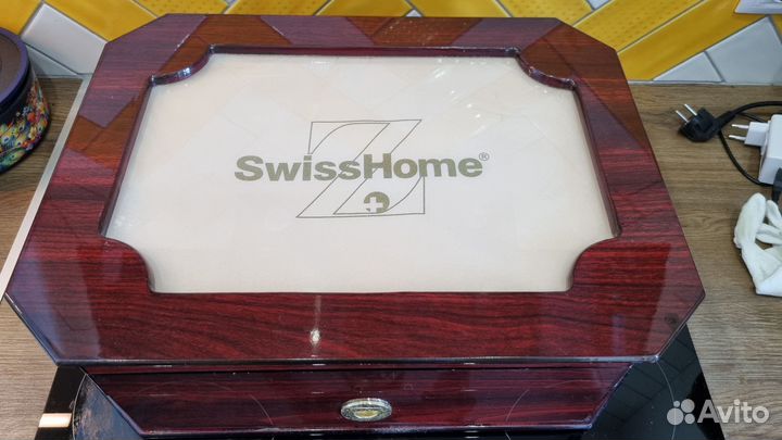 Набор столовых приборов SwissHome 72 предмета