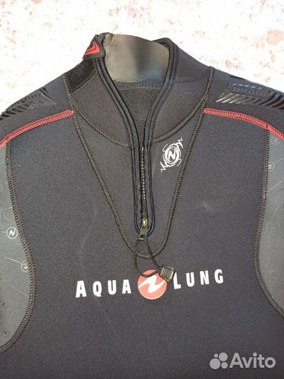 Гидрокостюм