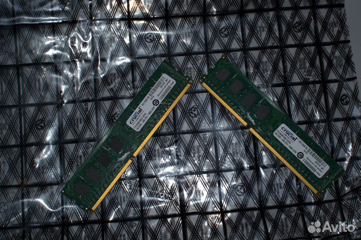 Оперативная память DDR3 8Gb 1600 MHz
