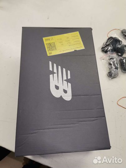 Коробка из-под New Balance