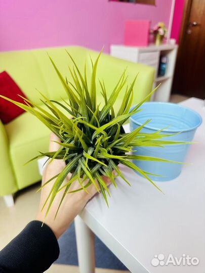 Исскуственный цветок в горшке IKEA