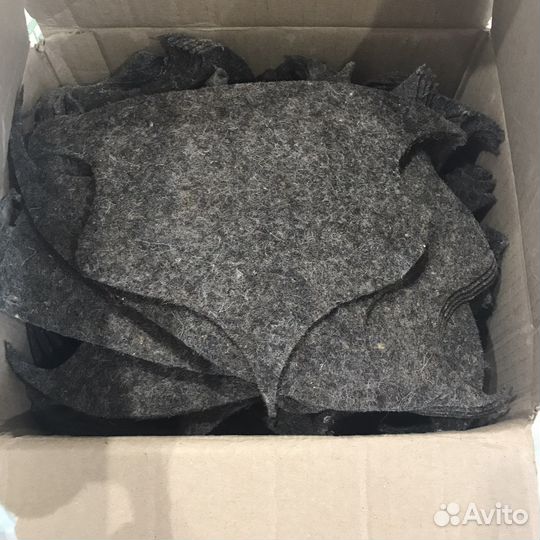 Куски войлока