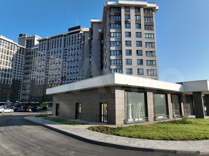 3-к. квартира, 97,5 м², 16/22 эт.