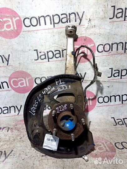 Кулак поворотный передний левый Lexus Ls 430