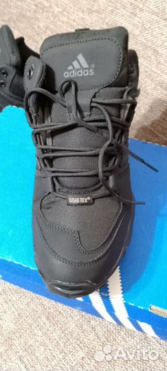 Мужские кроссовки утепленные adidas