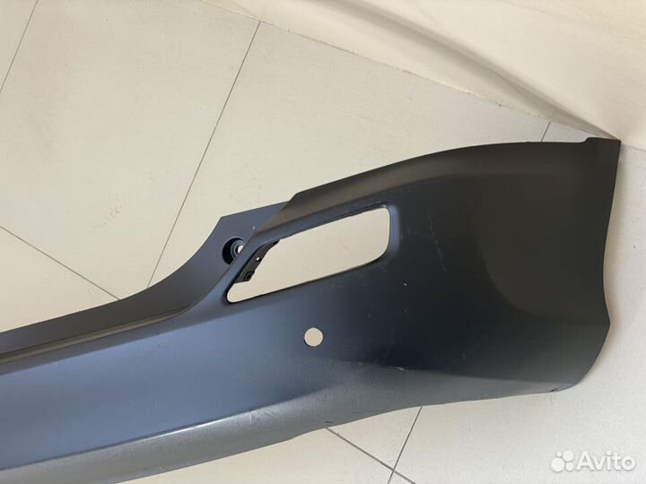 Задний бампер Toyota RAV4 (XA40)