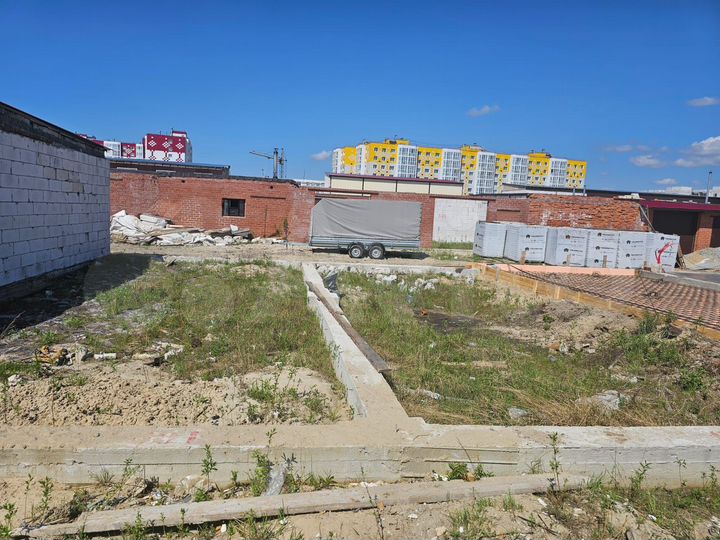 Гараж, > 30 м²