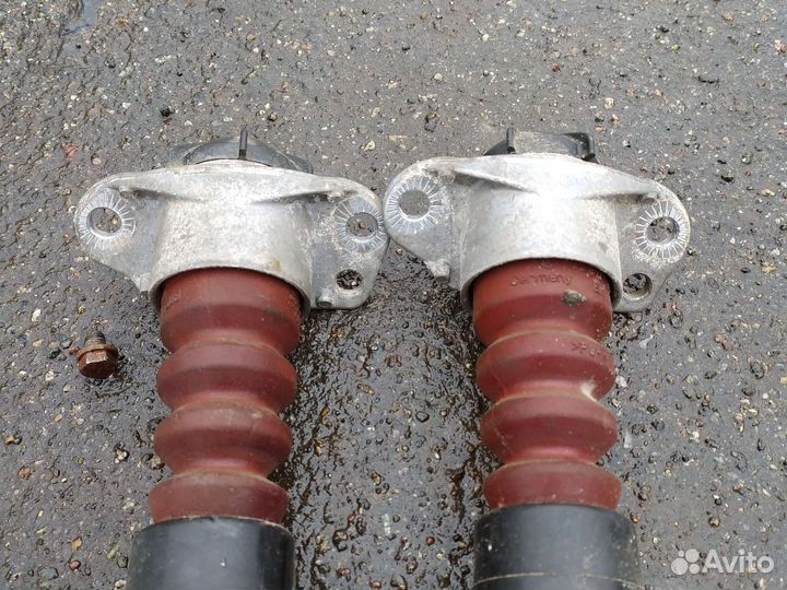 Задние амортизаторы skoda rapid