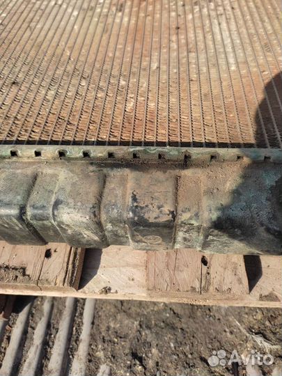 Продам радиатор охлаждения баф феникс, 1044е2