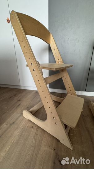 Детский растущий стул