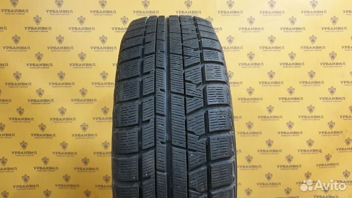 Yokohama Ice Guard IG50 215/60 R16 95Q