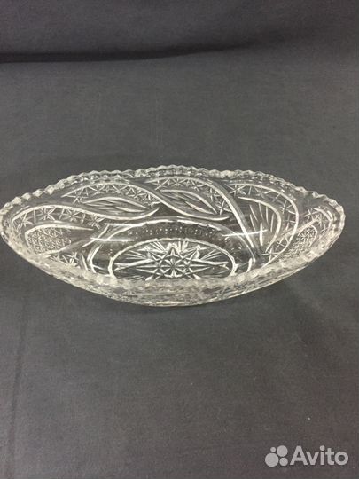 Хрустальная ваза