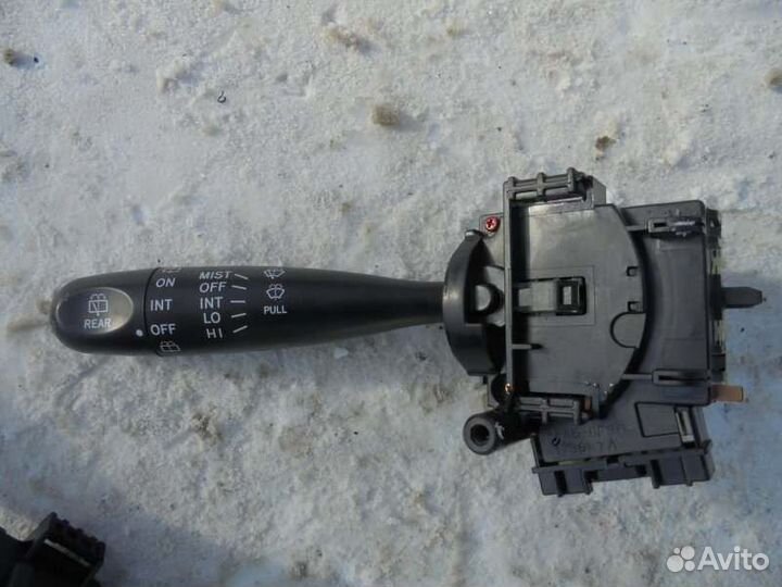 Гитара левая Toyota Corolla Fielder NZE121 1NZ-FE