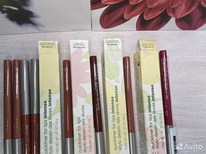 Clinique Автоматический карандаш для губ