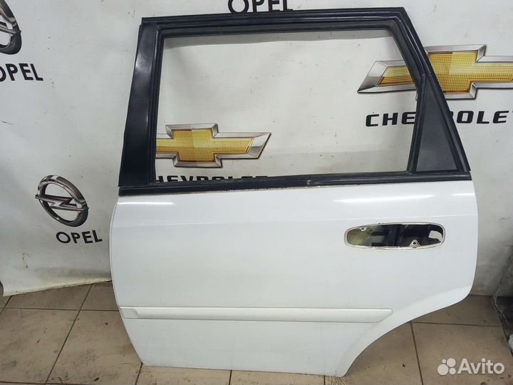 Дверь задняя левая Шевроле Лачетти универсал