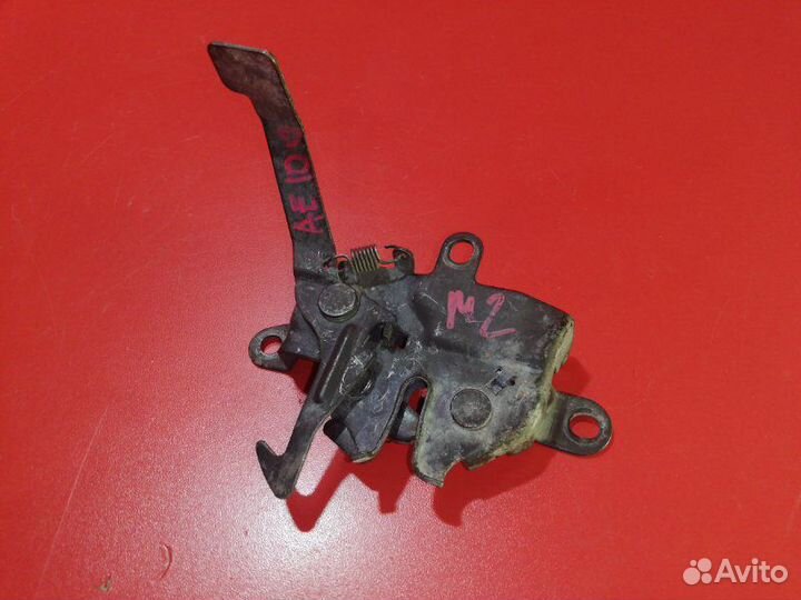 Замок капота Toyota Mark Ii LX100 2L-TE 1996-2000