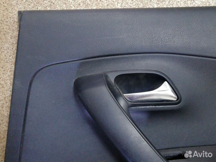 Volkswagen Polo Обшивка двери задняя правая