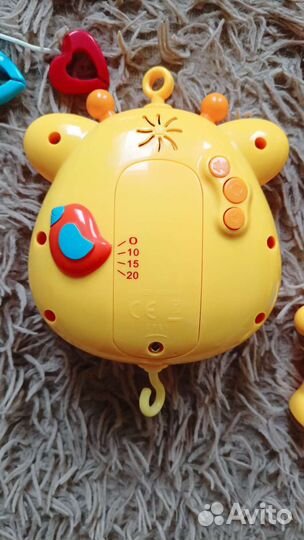 Детский мобиль в кроватку