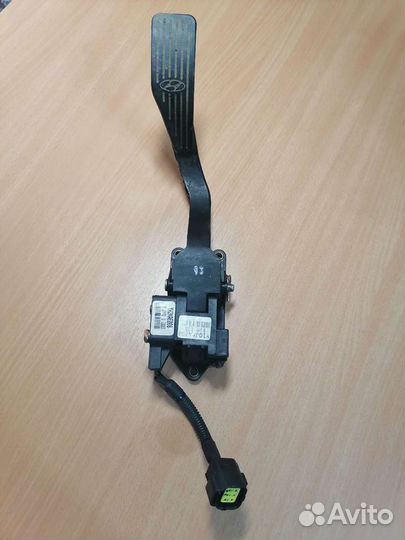 Педаль газа hyundai starex