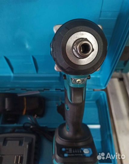 Аккумуляторный гайковерт Makita 350 Нм (Арт.21807)