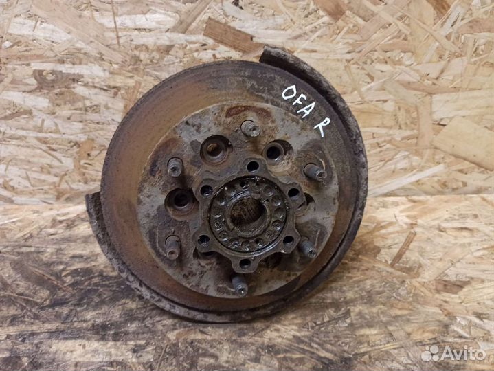 Кулак поворотный правый Opel Frontera A