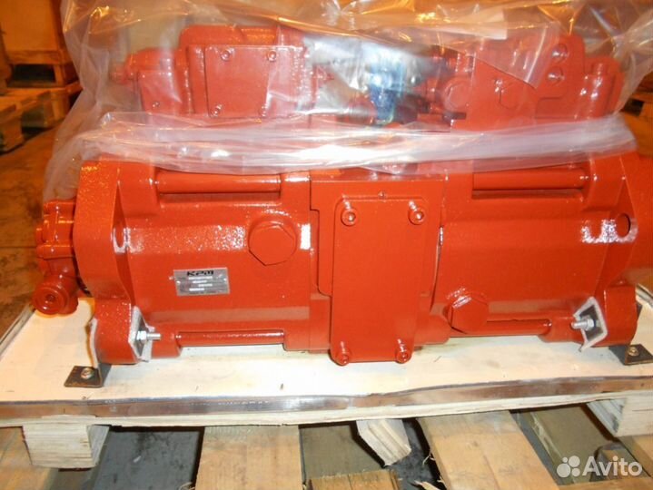 Гидравлический насос JCB260