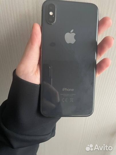 iPhone X, 64 ГБ