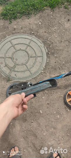 2 самоката сломаных