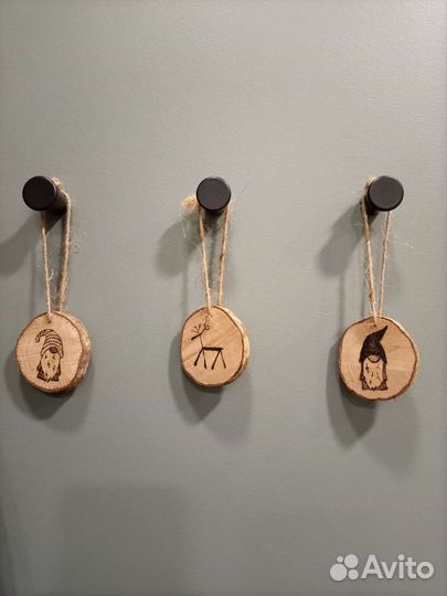 Медальон для интерьера ручной работы