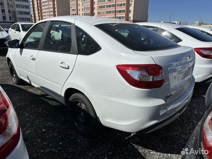 LADA Granta 1.6 МТ, 2024