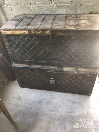 Сундуки старинные